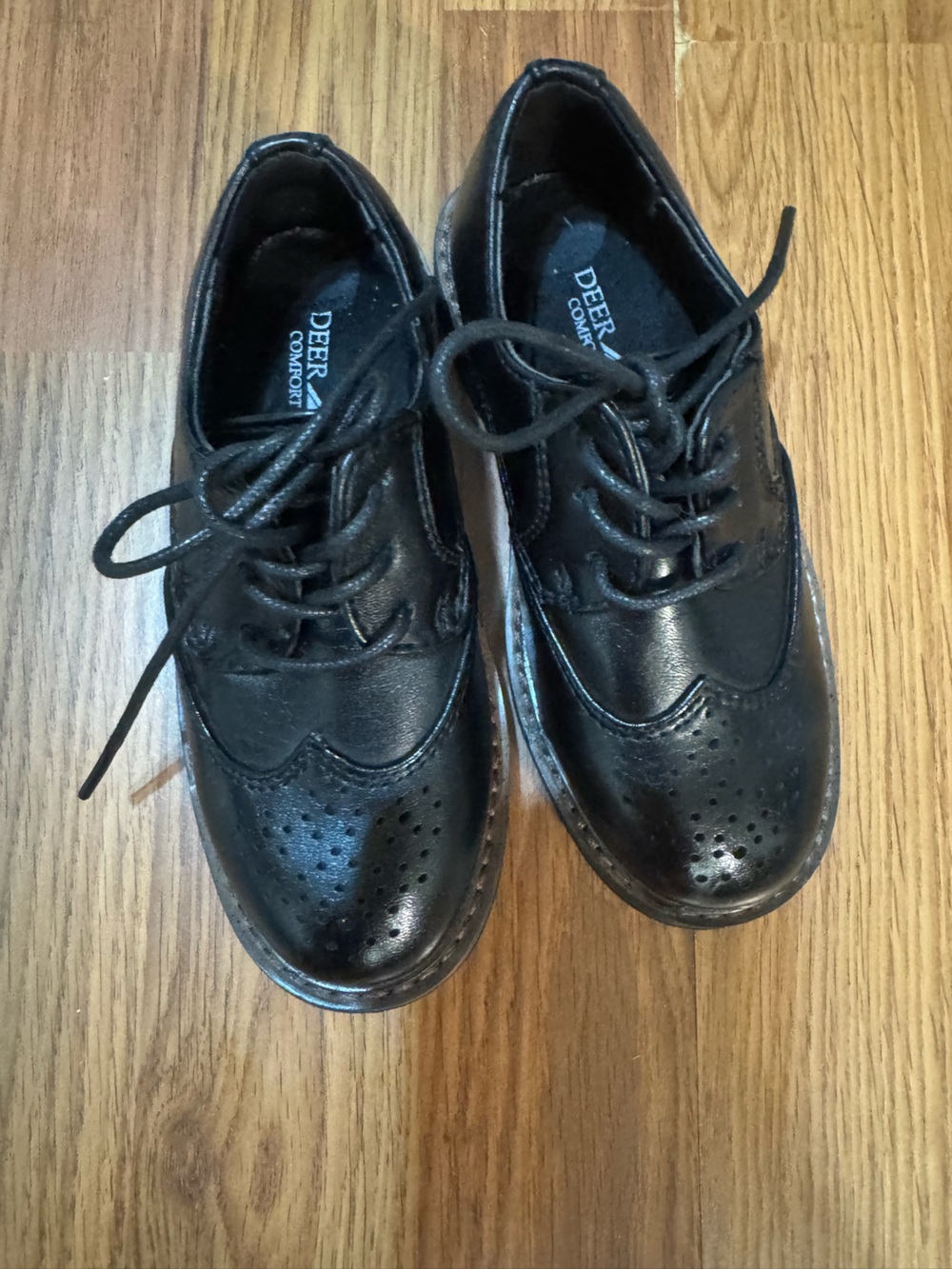 Kids’ Black Deer Stags Dress Shoes – Size8